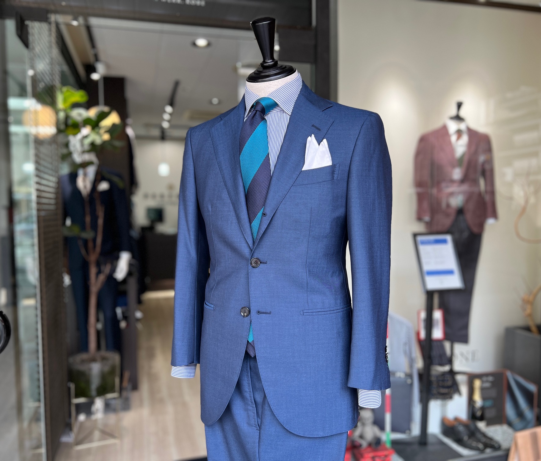 Navy blue suit｜FIVEONE神戸店 | FIVEONE（ファイブワン）｜オーダー