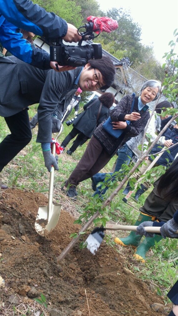 桜の植樹_R.JPG